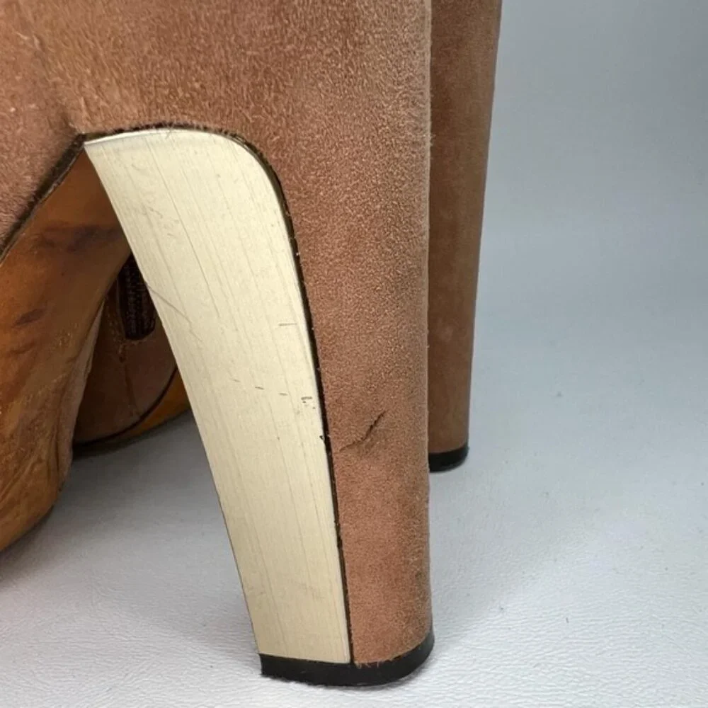 B BRIAN ATWOOD Made‎ in Italy 🇮🇹 Suede Booties Fringe Details Size 8.5 - Picture 10 of 16